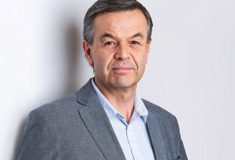 Wolfgang Grüllenberger, MA